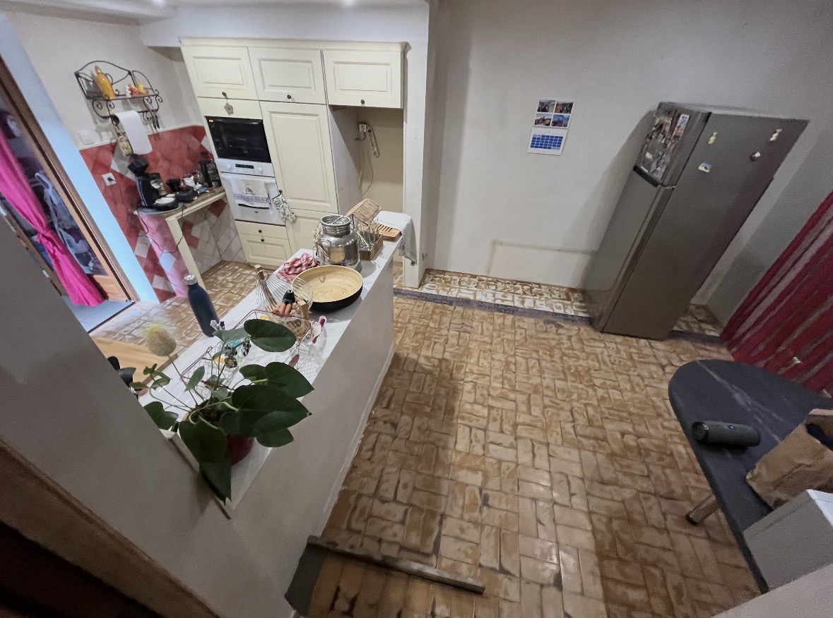 Rénovation sol de cuisine — avant